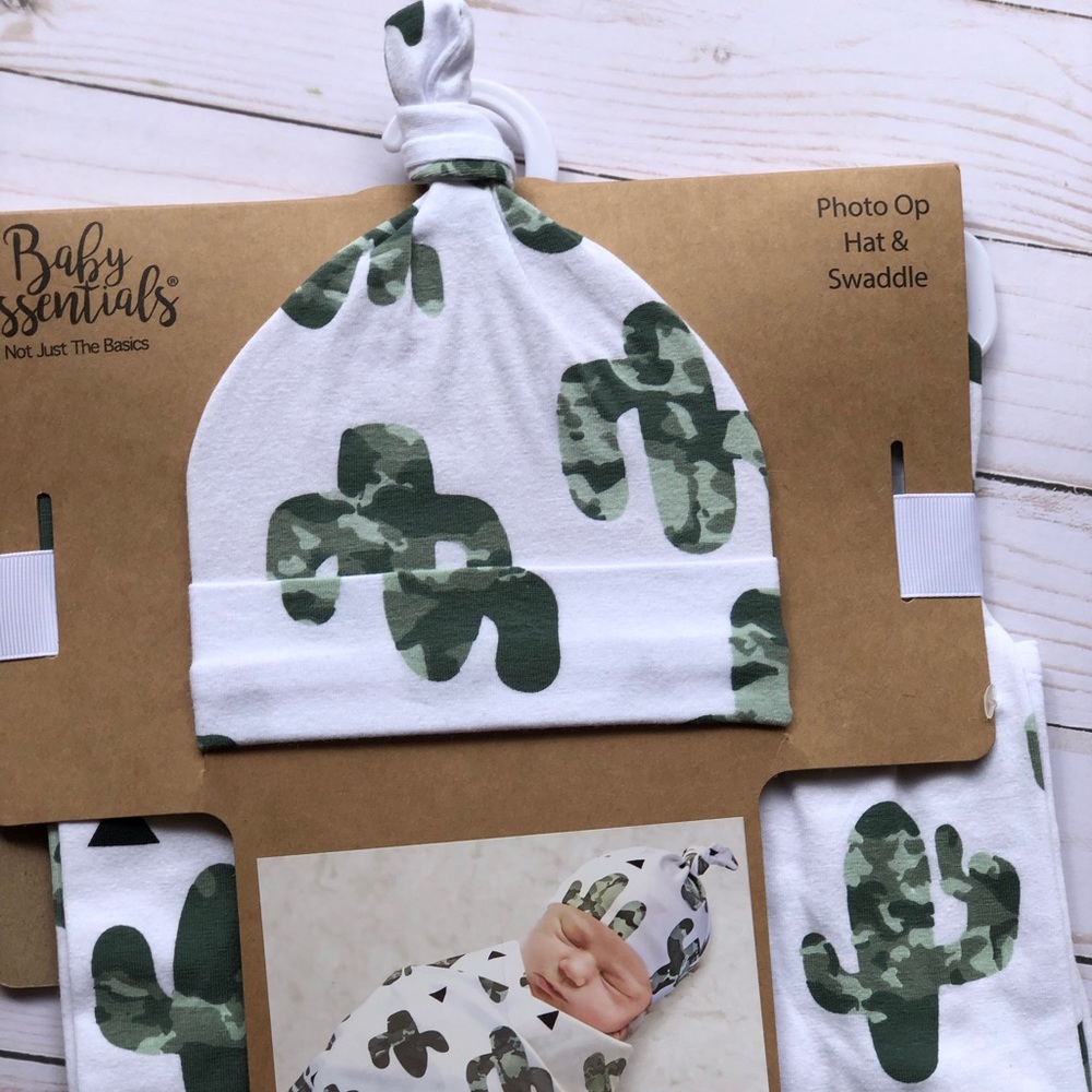 🌵Cactus baby photo Op hat & Swaddle🌵 - Picture 2 of 3